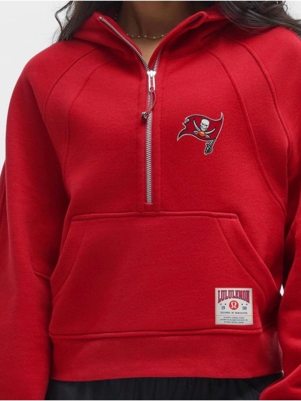 Lululemon x NFL Tampa Bay Buccaneers Scuba Oversized Half-Zip Hoodie M/L NWT